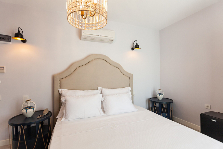 Bedroom 4, Alacaat Otel, Çeşme