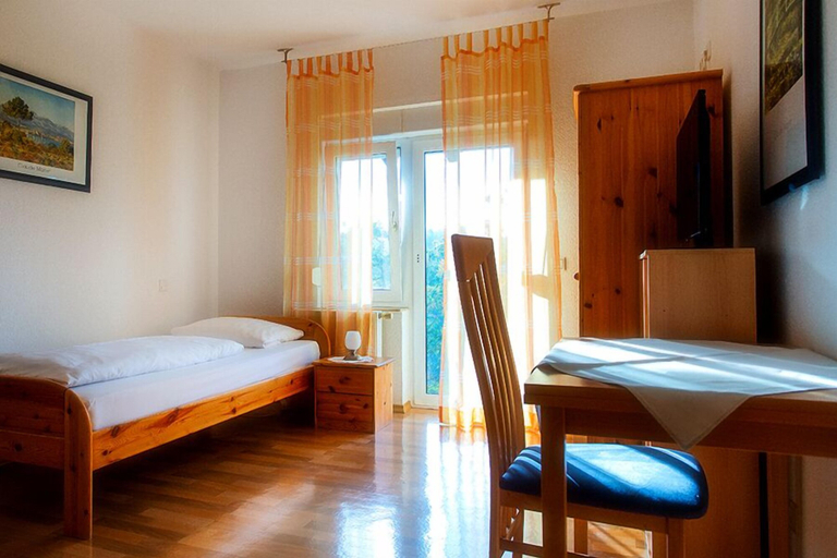 Bedroom 2, Haus Schippke, Kaiserslautern