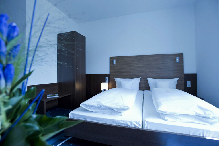 Bedroom 2, Hotel City Oase Lb, Ludwigsburg