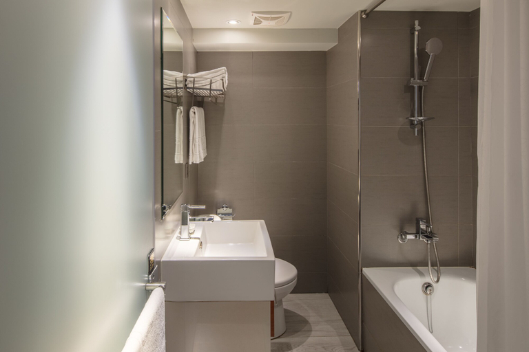 Bathroom 5, Urtrip Hotel, Taipei City
