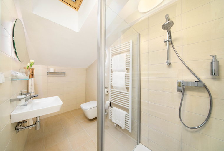 Bathroom 4, Hotel Garni Villa Areka, Český Krumlov