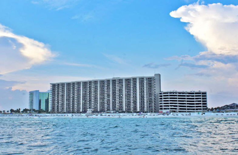 Exterior & Views, Phoenix X 1208, Escambia