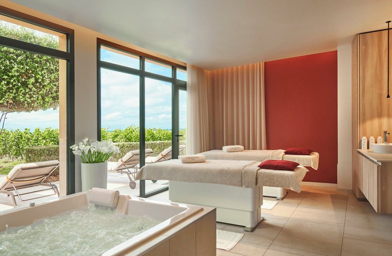 Bedroom 3, Château Hotel Grand Barrail, Gironde