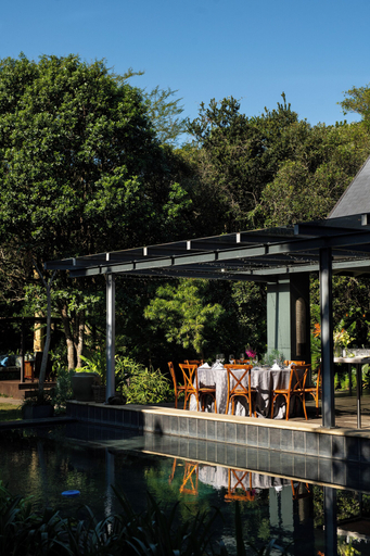 Others 5, Prana Lodge, Amathole