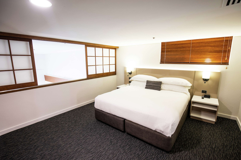 Bedroom 4, DoubleTree by Hilton Darwin Esplanade, Darwin