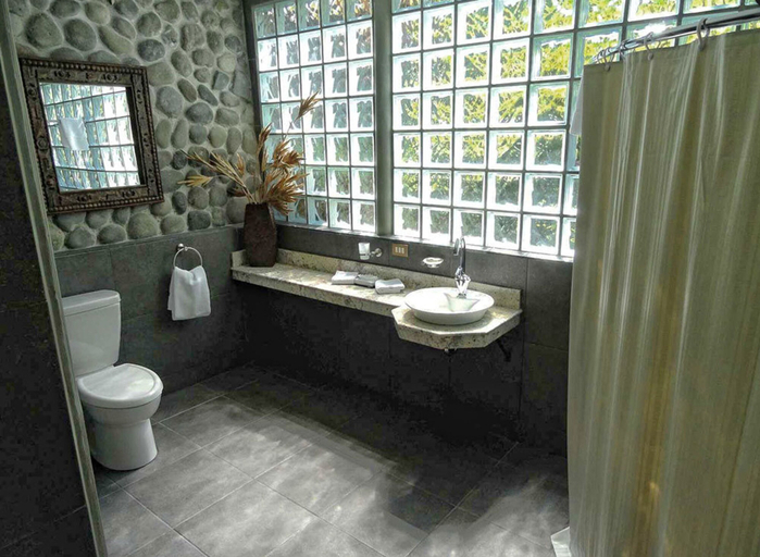 Bathroom 5, Hotel Villa Caletas, Garabito