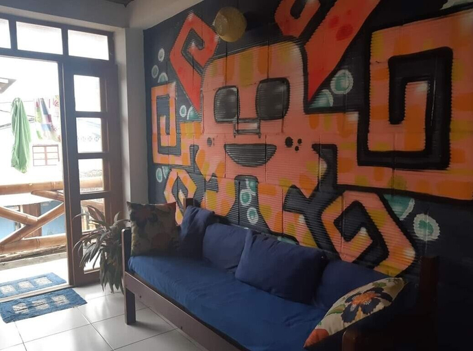 Others 3, Hostel El Gran azul, Santa Elena