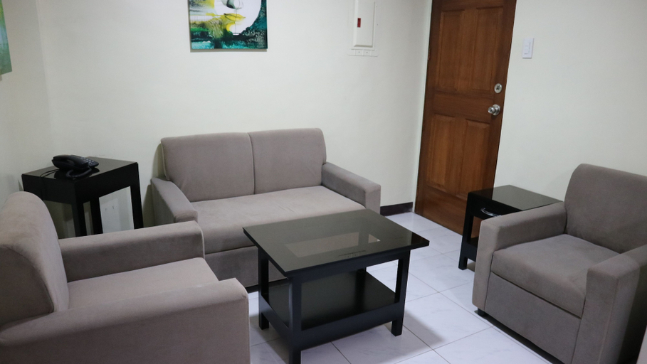 Others 3, Doniti Suites and Events Place, Mandaluyong