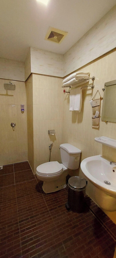 Bathroom 4, Royal Crown Hotel, Yangon