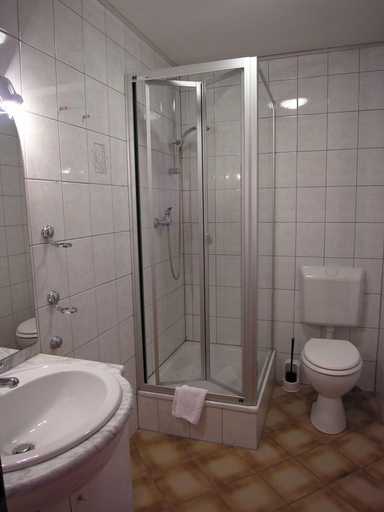Bathroom 5, Hotel Restaurant Adria - Stuben, Mayen-Koblenz