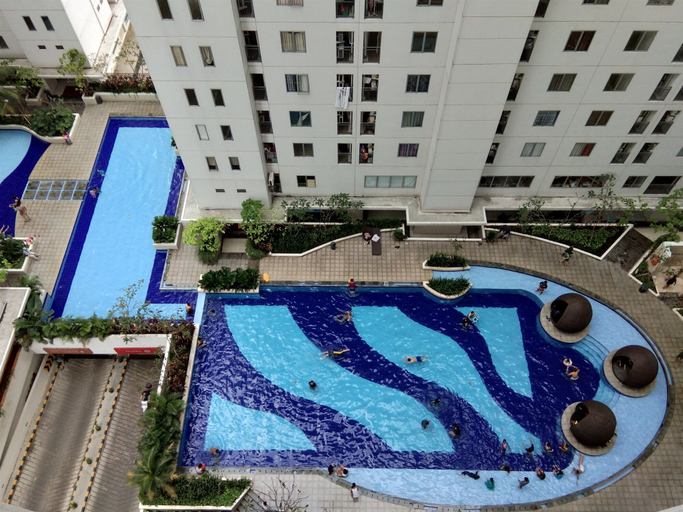 Sport & Beauty 5, Spacious and Cozy Bassura City Apartment, Jakarta Timur