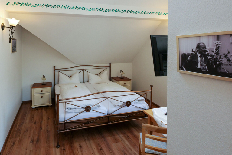 Bedroom 4, Hotel Alte Bürgermeisterei, Cochem-Zell