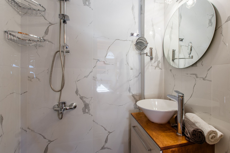 Bathroom 4, Kismet Apt - Retreat to a Stylish home, Crete