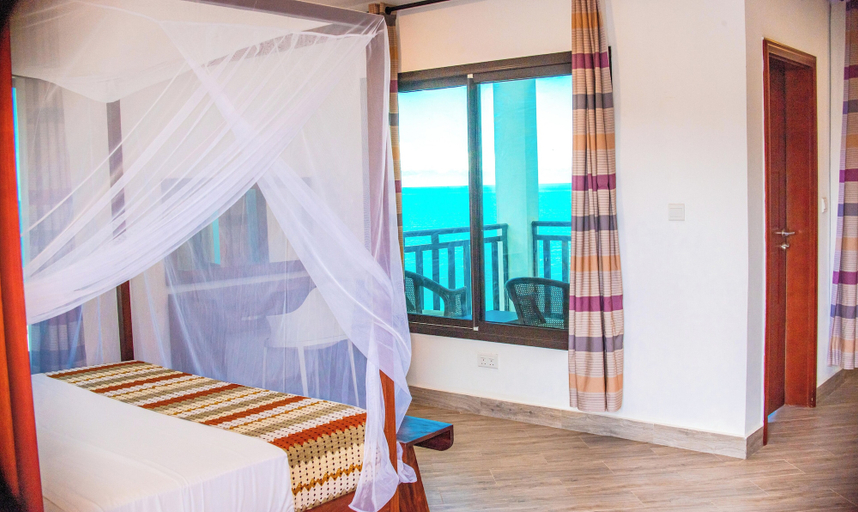 Bedroom 3, Majula Boutique Hotel, Kanifing