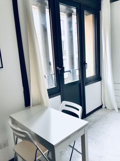 Others 4, Tadino Studio, Milano