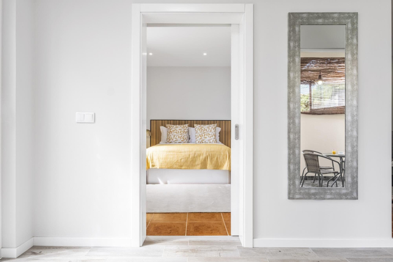 Room 2, Upland Home I by Madeira Sun Travel, Ponta do Sol