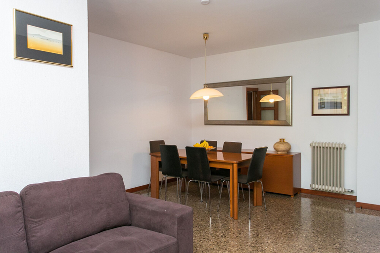 Others 5, Awesome Apartment With Amazing Terrace, Barcelona