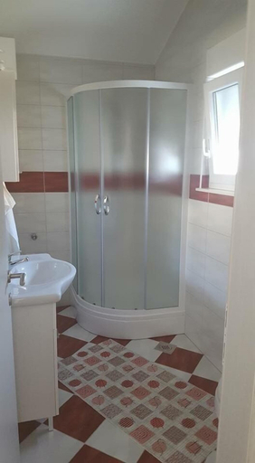 Bathroom 3, Apartman Ivan, Podstrana