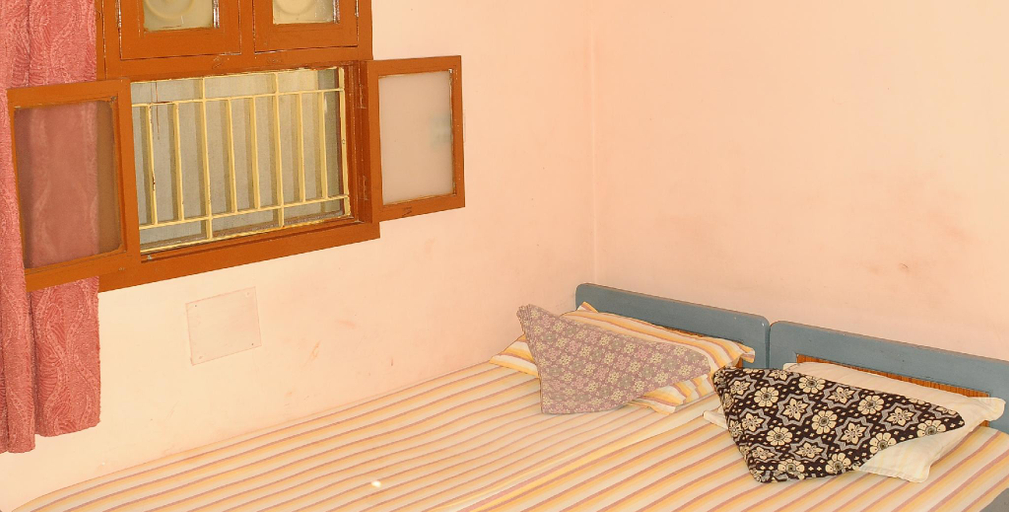 Others 4, Arunachala Ramana Home, Tiruvannamalai