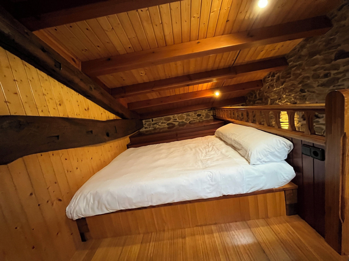 Bedroom 3, Casa Rural O Vilar, A Coruña
