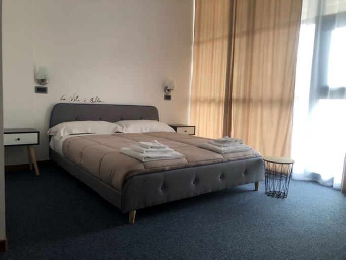 Bedroom 5, Hotel Domus, Ancona