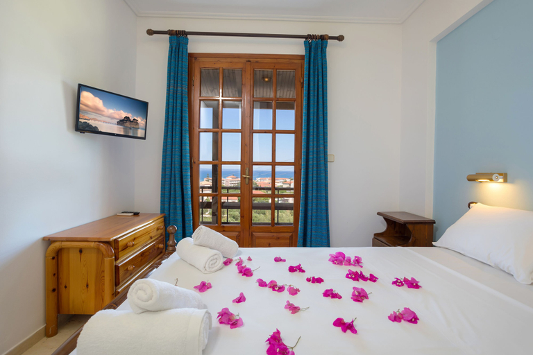 Bedroom 3, Vallia's Apartments, Ionian Islands