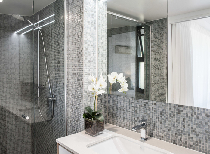 Bathroom 4, Noosa Pacific Resort, Noosa - Noosa-Noosaville
