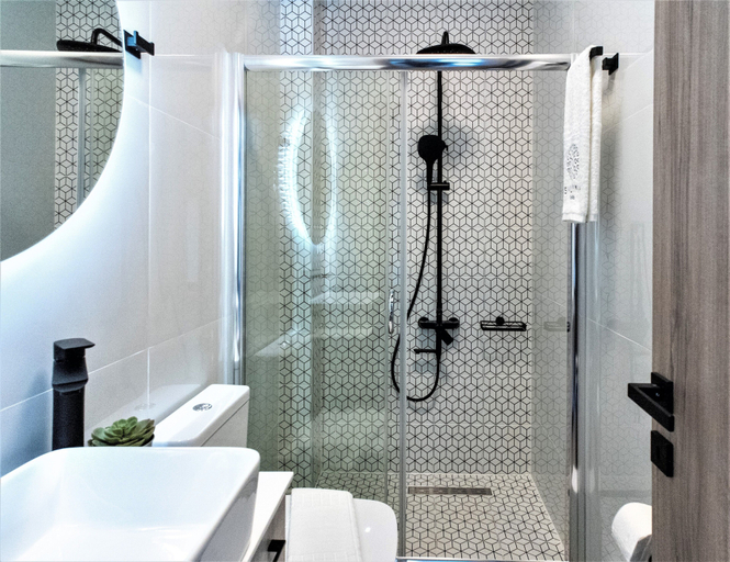 Bathroom 3, Salina Premium Residences, Thessaly
