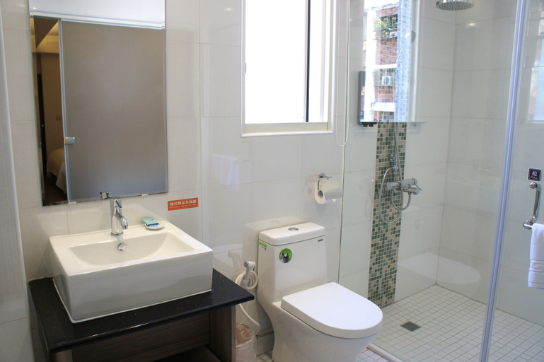 Bathroom 4, TC HOTEL HUA LIEN, Hualien