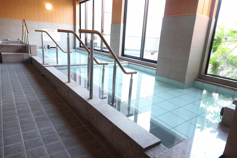 Sport & Beauty 4, Tennenonsen U-neru, Narashino
