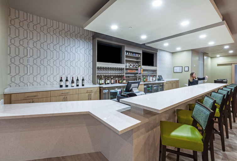Food & Drinks 3, Holiday Inn AMARILLO EAST by IHG, Potter