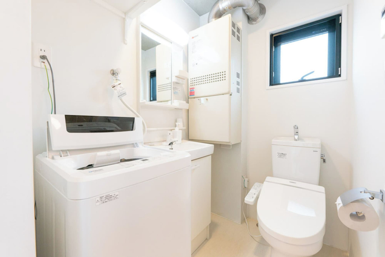 Bathroom 4, Laffitte Ryogoku, Sumida
