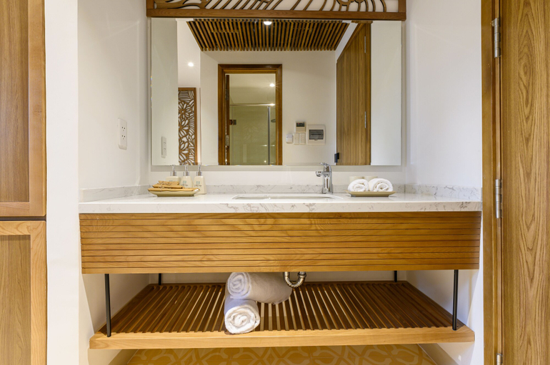 Bathroom 4, Daisy Boutique Hotel & Apartment, Da Nang
