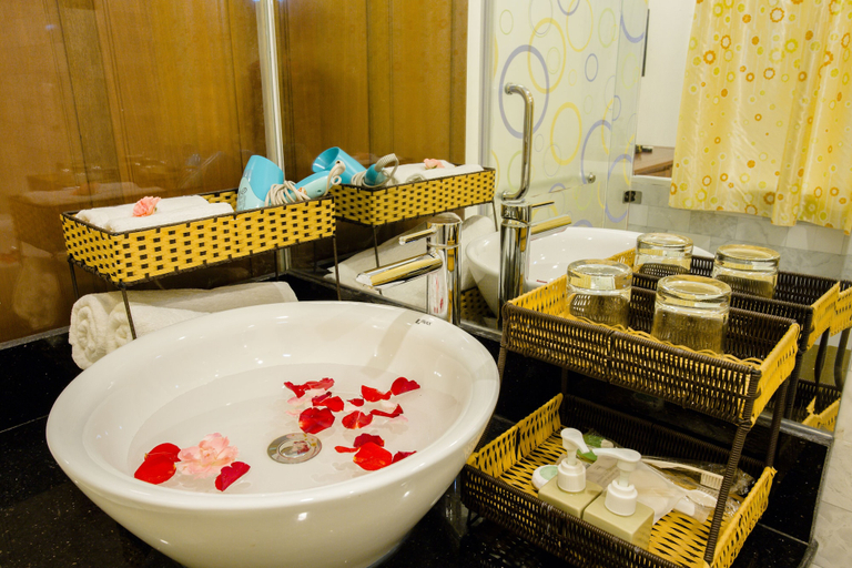 Food & Drinks 5, Magnolia Garden Villa, Da Nang