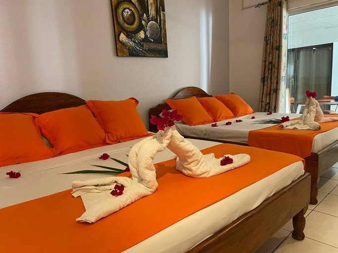 Bedroom 3, Villa Authentique