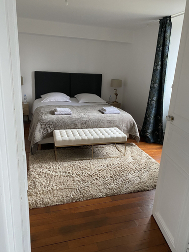 Bedroom 4, Le Moulin Bleu, Essonne