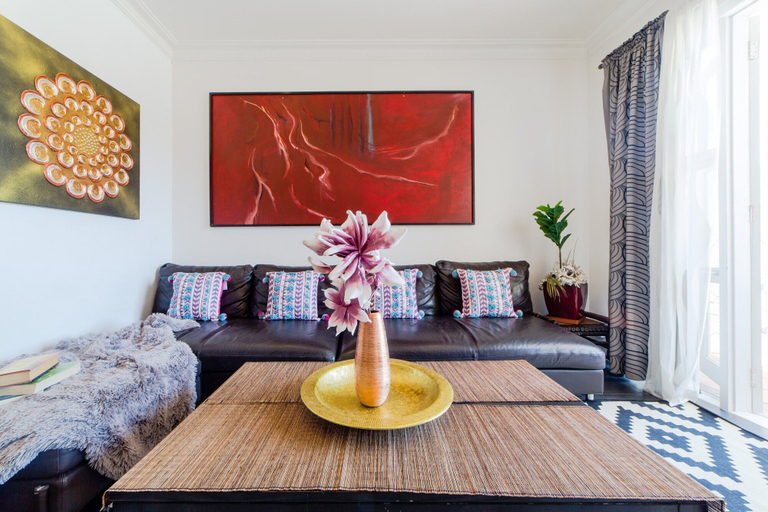 Others 5, Bondi Beachfront Stay, Sydney