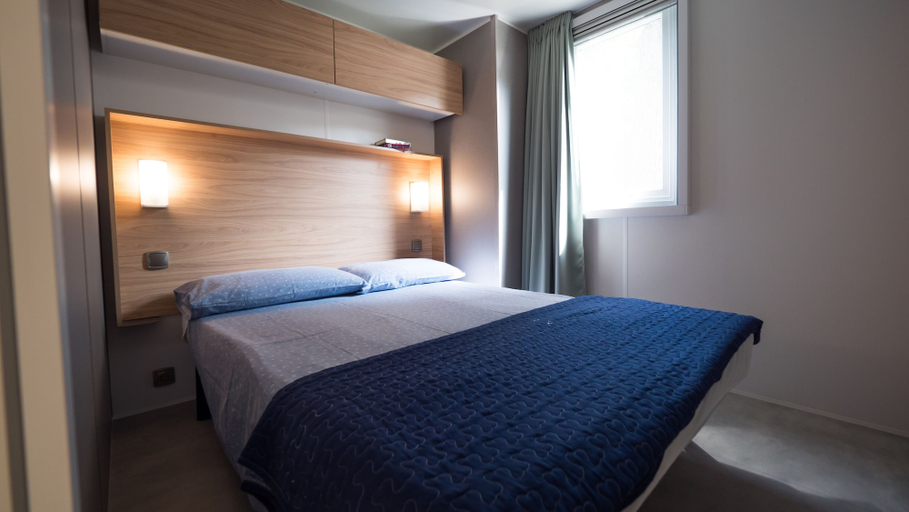 Bedroom 2, Camping Italia Lido, Novara