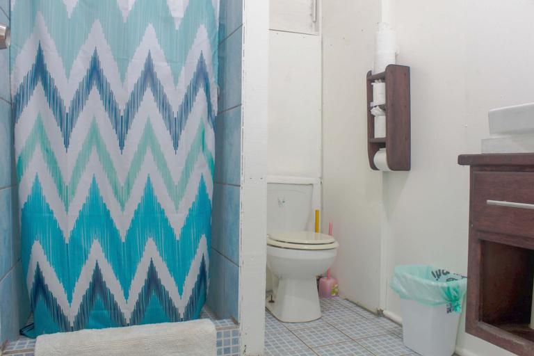 Bathroom 4, Julia´s Cabanas