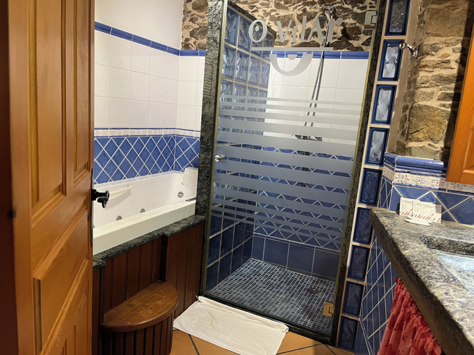 Bathroom 4, Casa Rural O Vilar, A Coruña