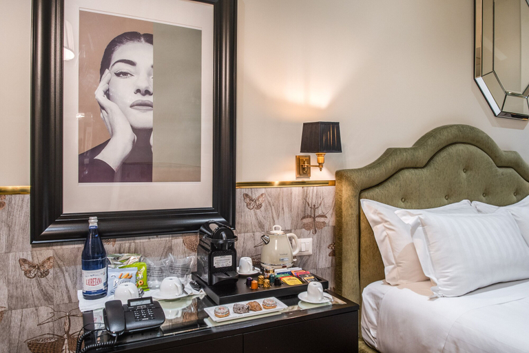 Bedroom 3, The Talent Hotel, Rome