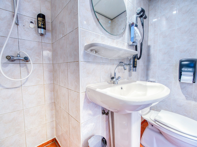 Bathroom 3, Hotel Di Ann Amsterdam City Centre, Amsterdam