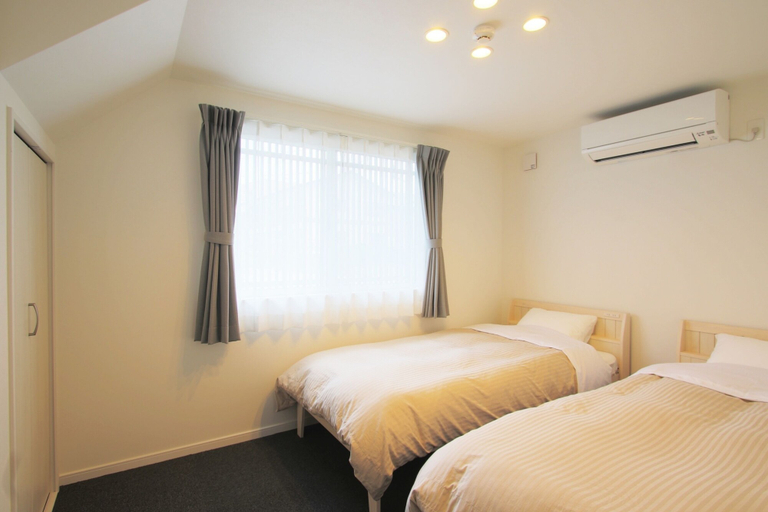 Bedroom 2, Villas Waraku, Fujiyoshida
