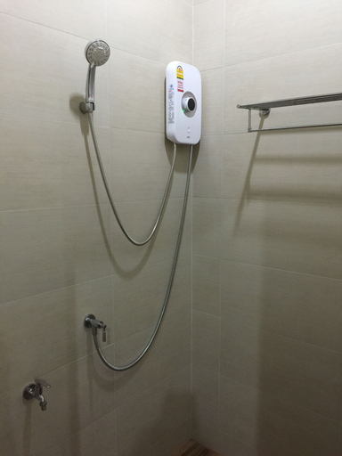 Bathroom 3, The 9th House - Hostel, Mueang Krabi