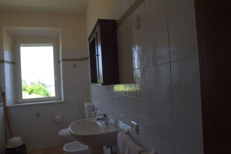 Bathroom 3, Agriturismo Casa degli Archi, Fermo