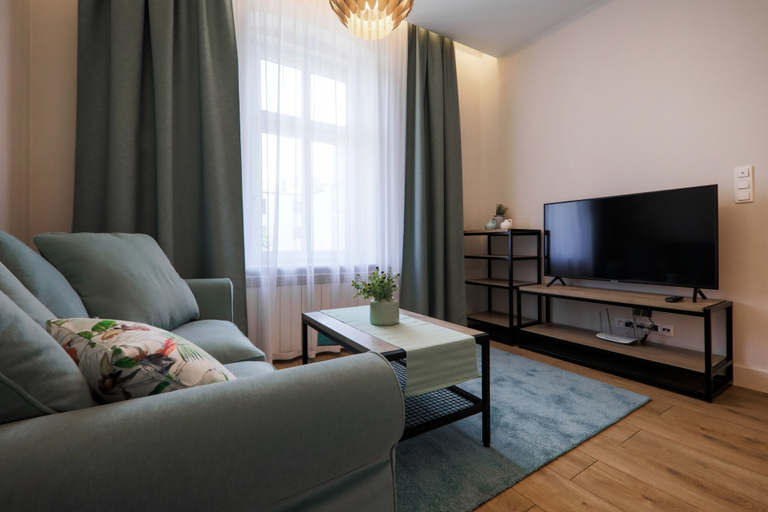 Others 5, Staypolska, Oświęcim