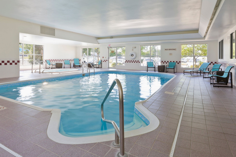 Sport & Beauty, Residence Inn Cedar Rapids, Linn