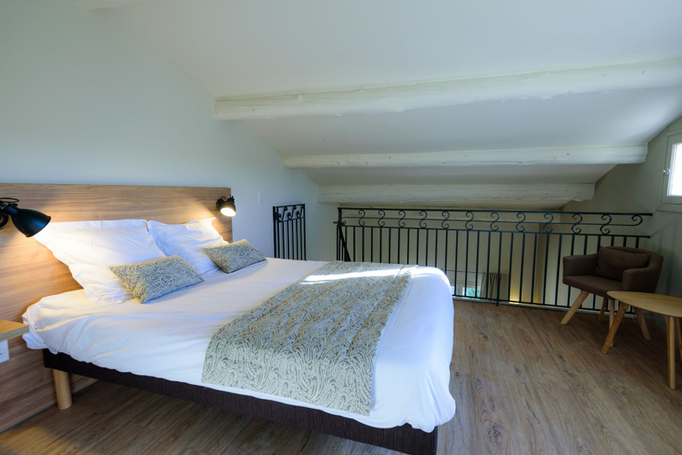 Bedroom 3, Hôtel Belesso, Bouches-du-Rhône