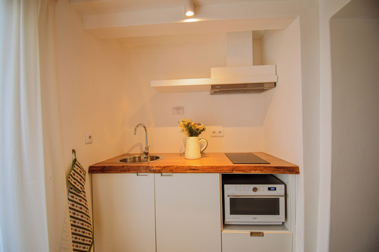 Dining Room 12