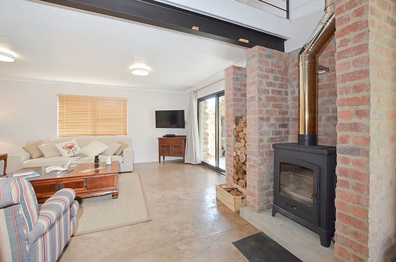 Others 5, Protea Ridge, Cape Winelands